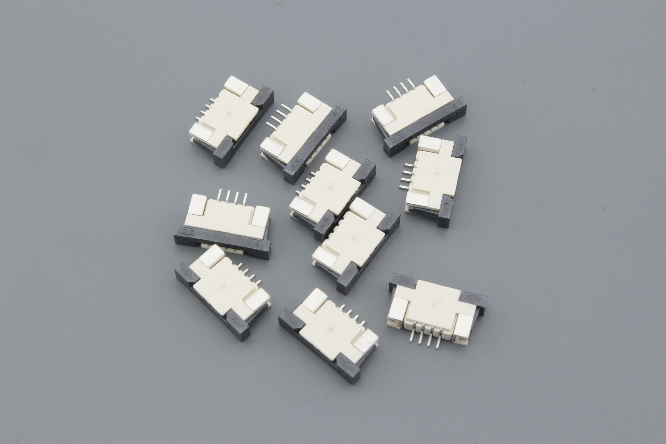 Разъем FPC Half Coverage Top Contact 1.0K-BS-4PWB 4 pin высота 2мм шаг 1мм 10 шт