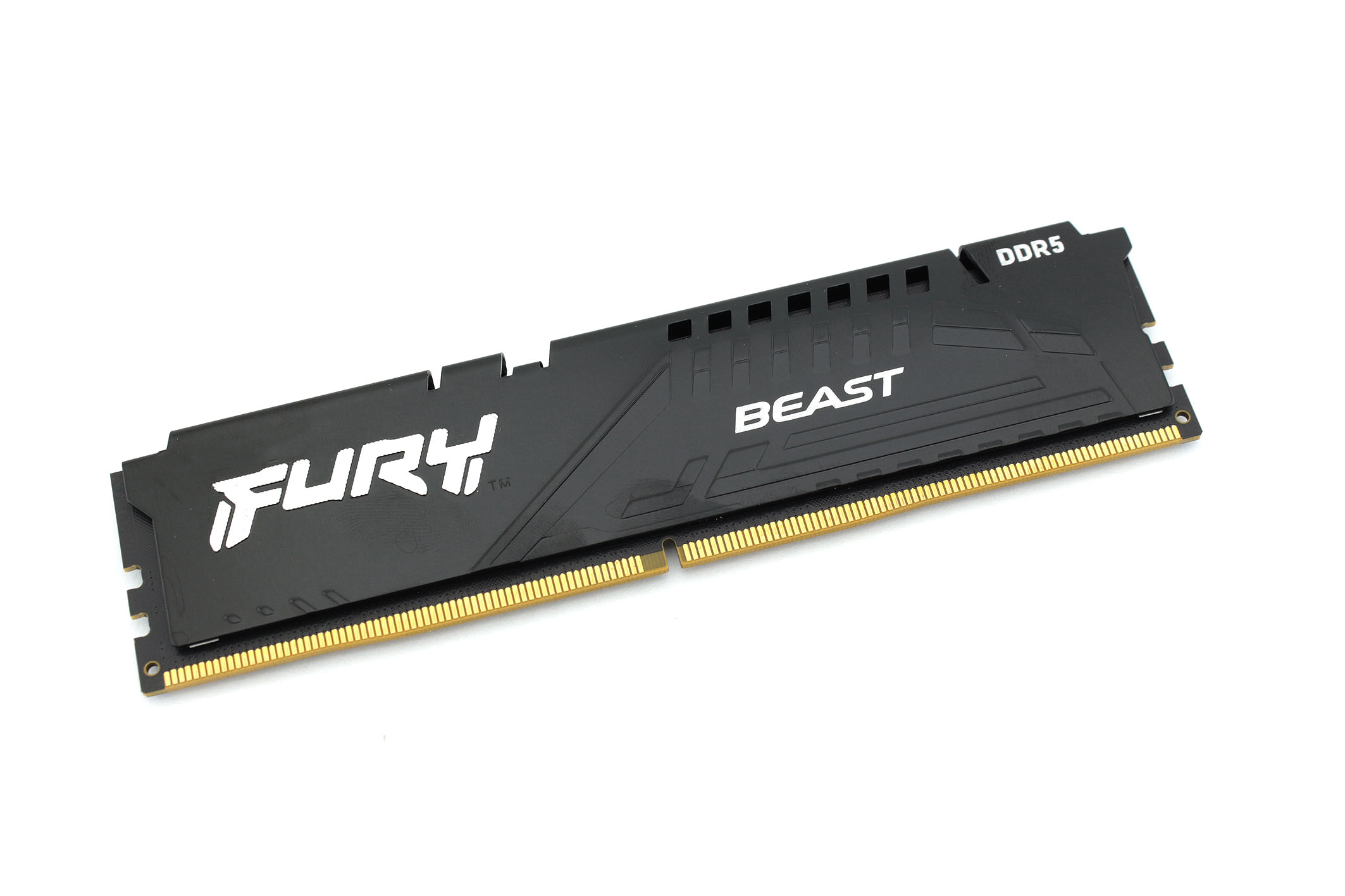 Модуль памяти Kingston FURY DDR5 16Гб 5600 MHz PC5-44800
