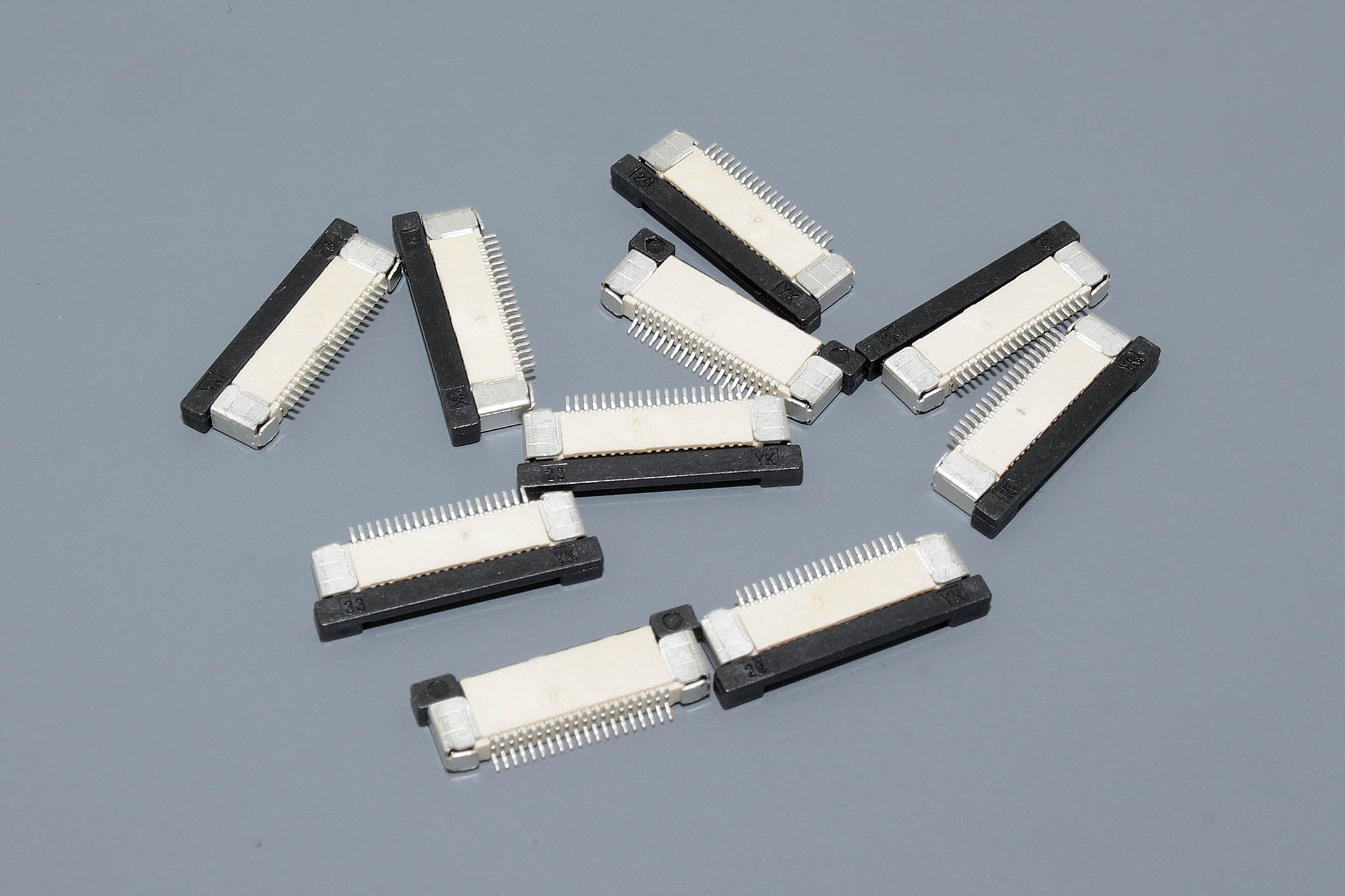 Разъем FPC Half Coverage Top Contact 0.5K-BS-20PWB 20 pin высота 2мм шаг 0,5мм 10 шт