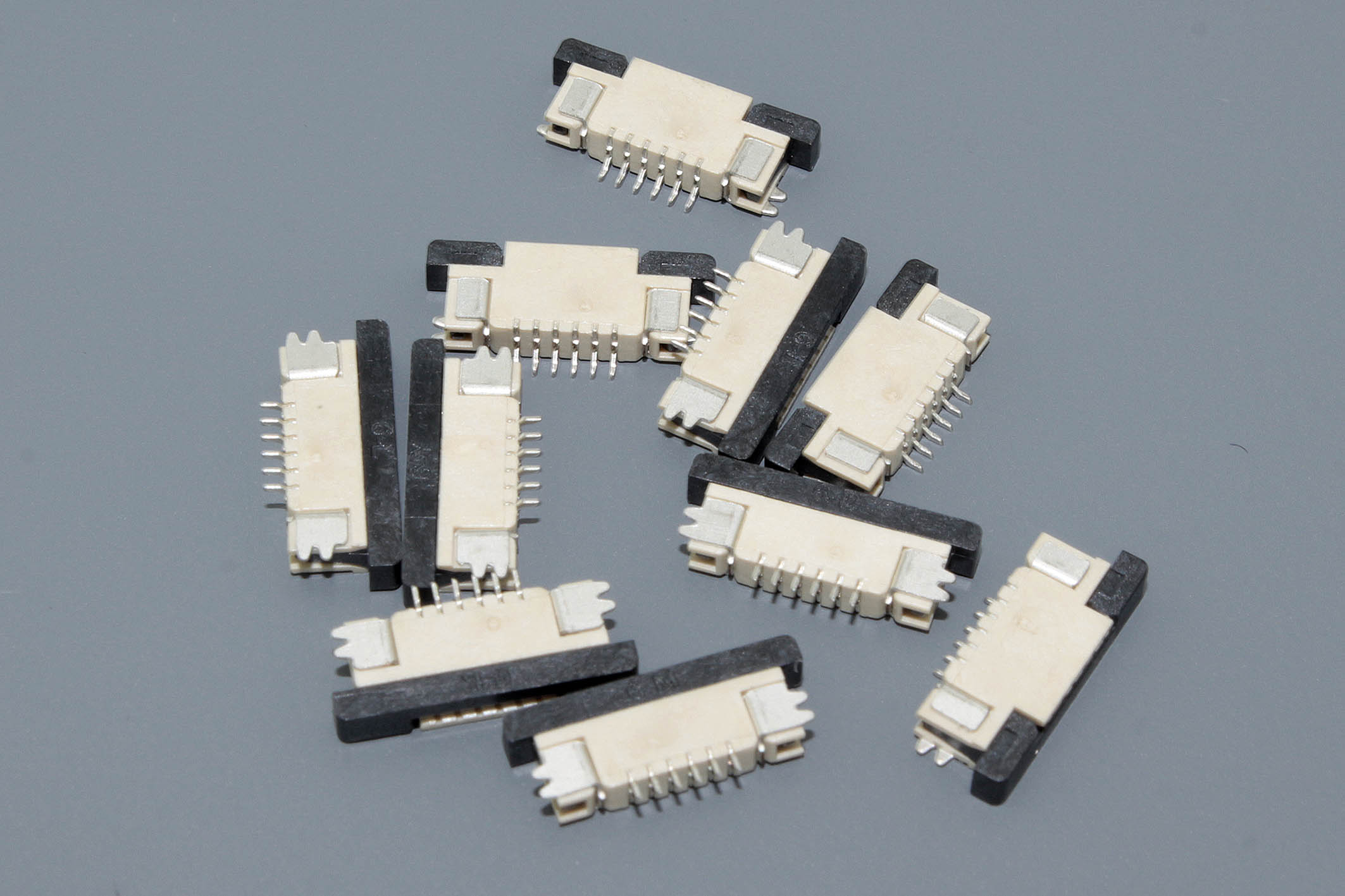 Разъем FPC Half Coverage Top Contact 0.8K-BS-6PWB 6 pin высота 2мм шаг 0,8мм 10 шт