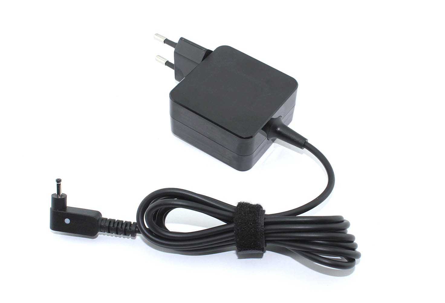 Блок питания (сетевой адаптер) для нетбуков Asus 19V 1,75A 3,0x1,1mm