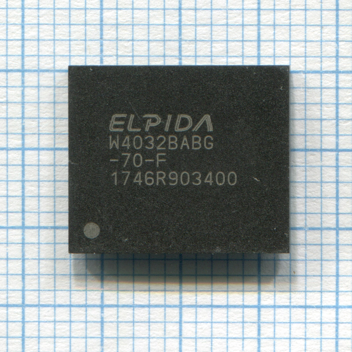 Видеопамять ELPIDA W4032BABG-70-F
