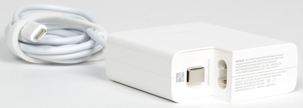 Блок питания (сетевой адаптер) Honor HN-200675ED0 135W 20V 6.75A (max) USB-C